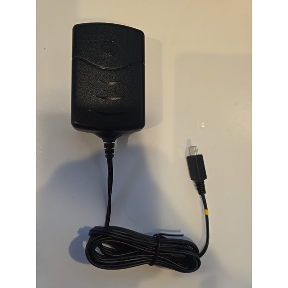 Motorola FMP5202c genuine Motorola manufacturer Mini USB Wall Charger oem - Picture 1 of 5